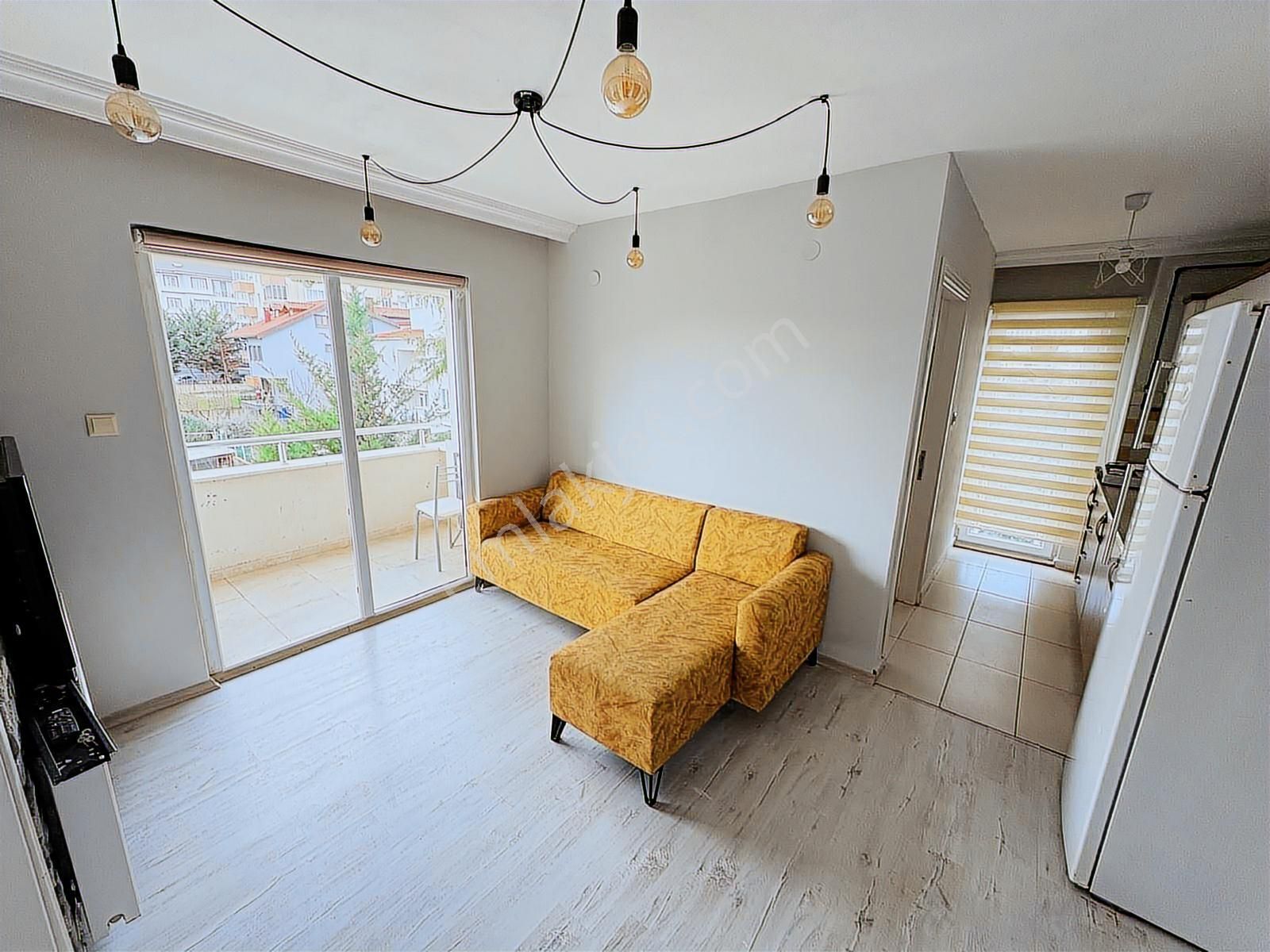 Görüklede Arakat 2+1 Eşyalı Kiralık Daire