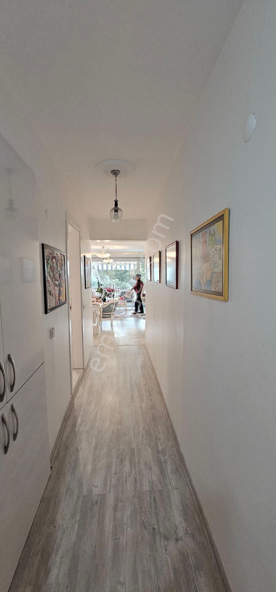 Kuşadası Satılık Ege Mah.fırsat 2 Daire - Görsel 32