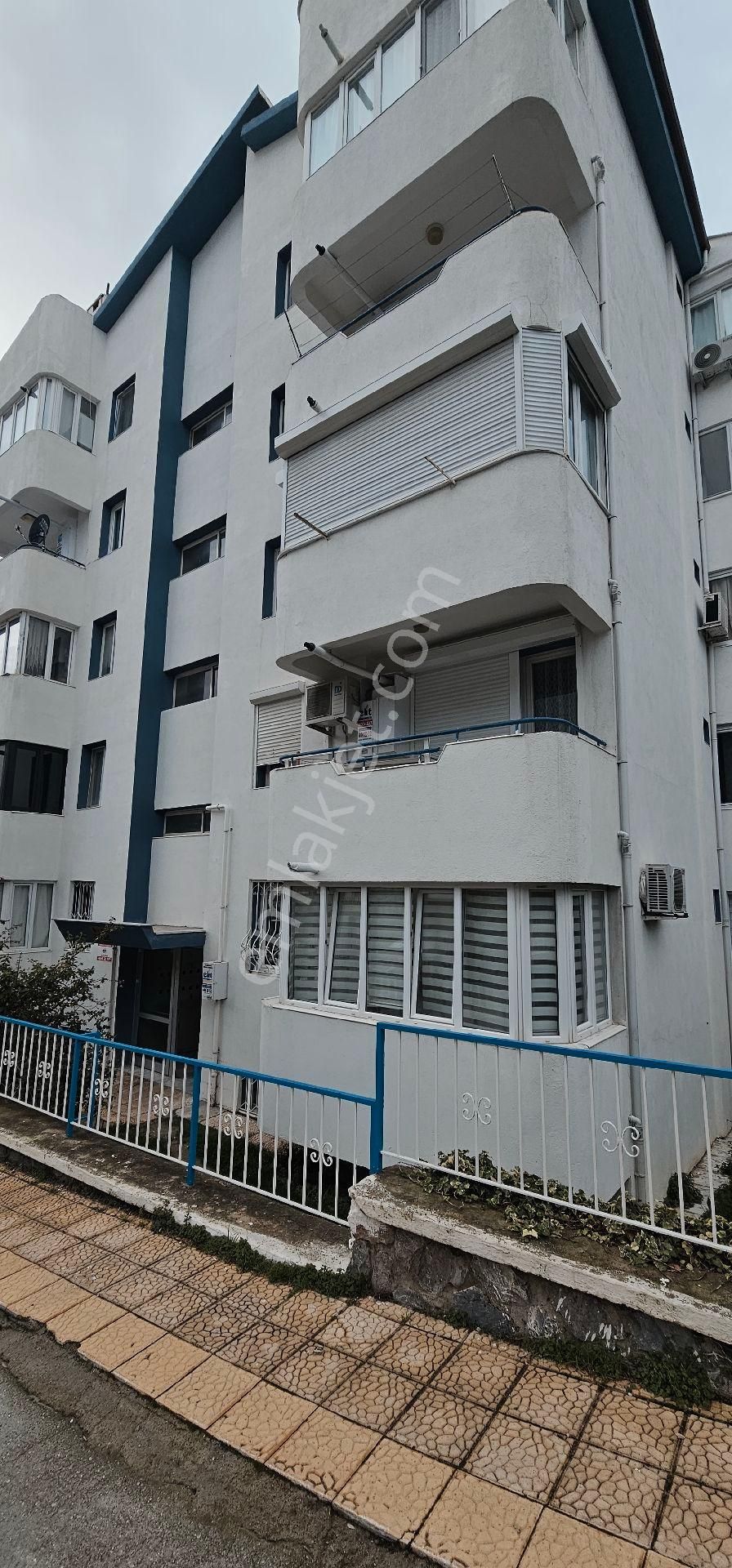 Kuşadası Satılık Ege Mah.fırsat 2 Daire - Görsel 34