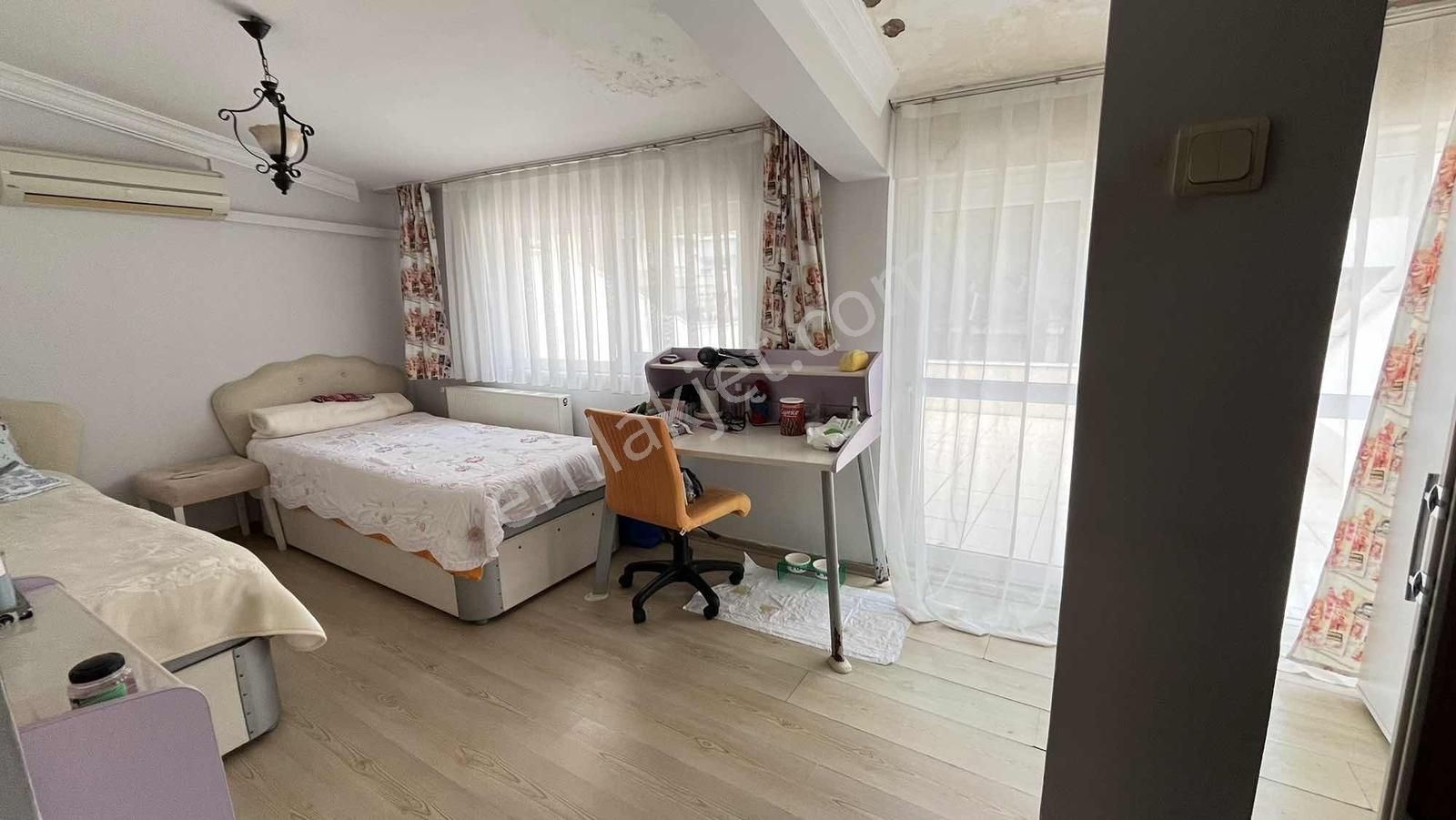 Sarıana Mahallesinde Satılık 4+1 Kapalı Mutfak Dubleks Daire - Görsel 22