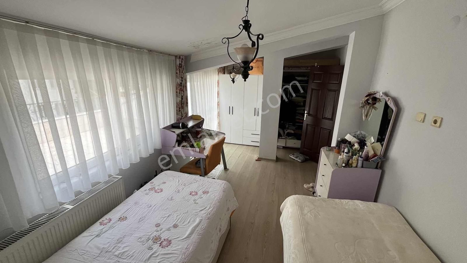 Sarıana Mahallesinde Satılık 4+1 Kapalı Mutfak Dubleks Daire - Görsel 23