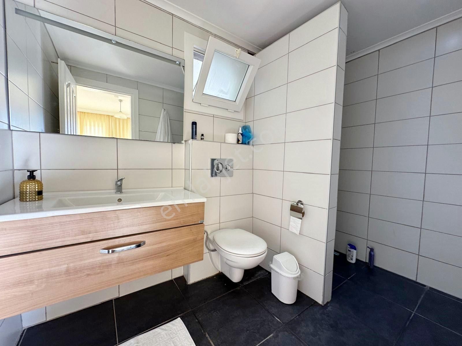 Ovacık'ta Ferah 4+1 Triplex Villa - Görsel 28