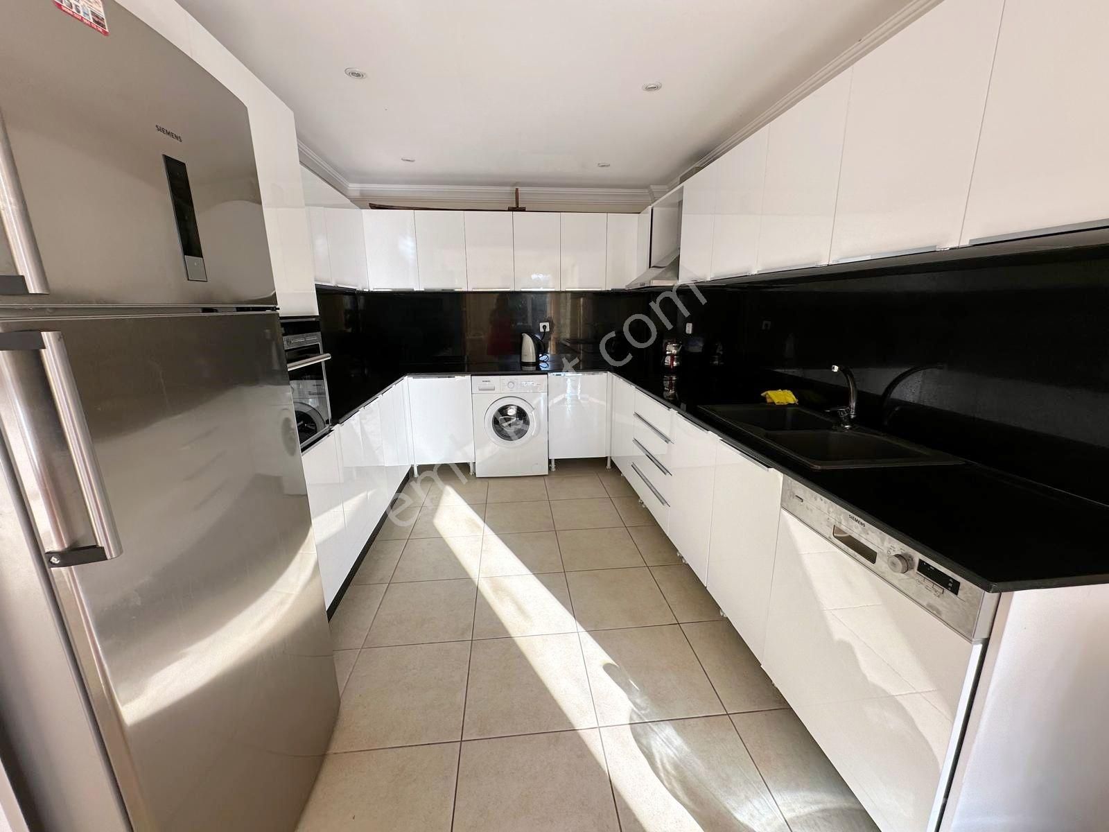 Ovacık'ta Ferah 4+1 Triplex Villa - Görsel 6