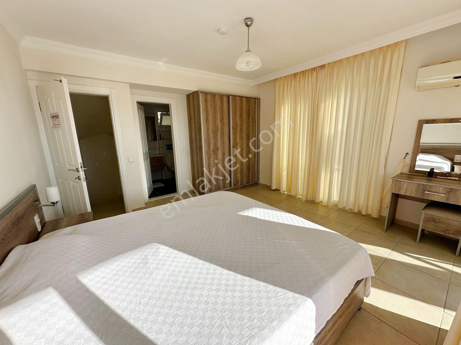 Ovacık'ta Ferah 4+1 Triplex Villa - Görsel 22