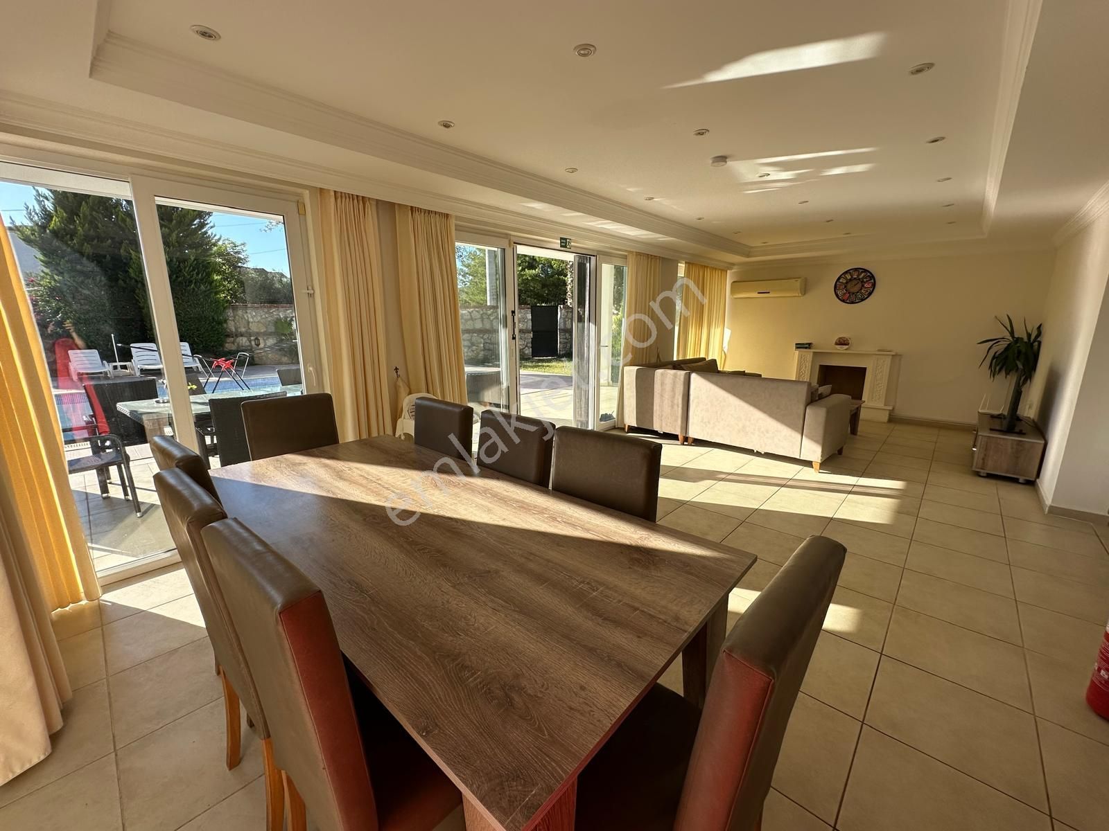 Ovacık'ta Ferah 4+1 Triplex Villa - Görsel 7