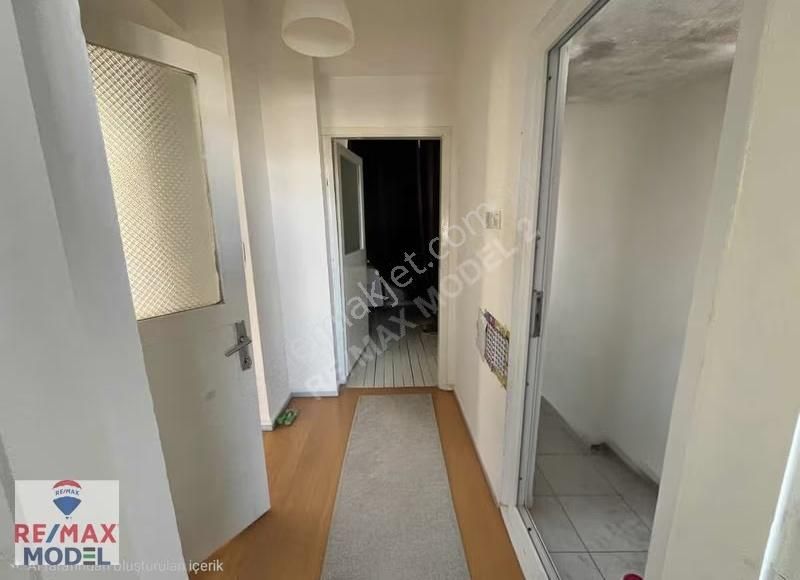 Remax Model Den Çamlık Akevler Sitesinde 3+1 Satılık Daire - Görsel 2