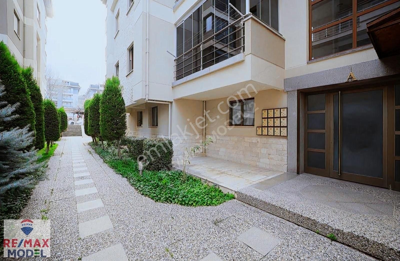 Kınıklı Panorama Sitesinde Prestijli Satılık Dubleks Daire - Görsel 32
