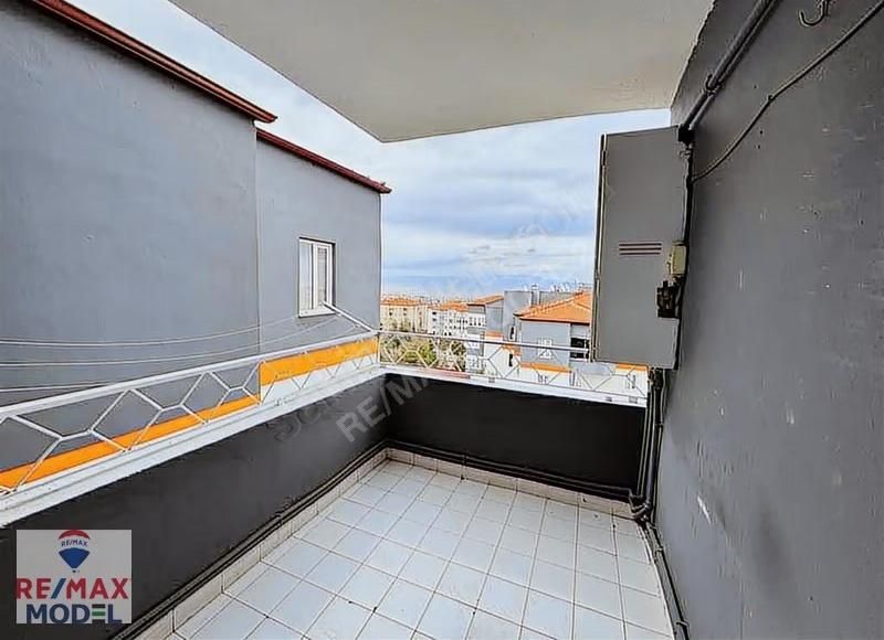 Remax Model Yenişehir Ar Konutları Sitesinde 2+1 Satılık Daire - Görsel 13