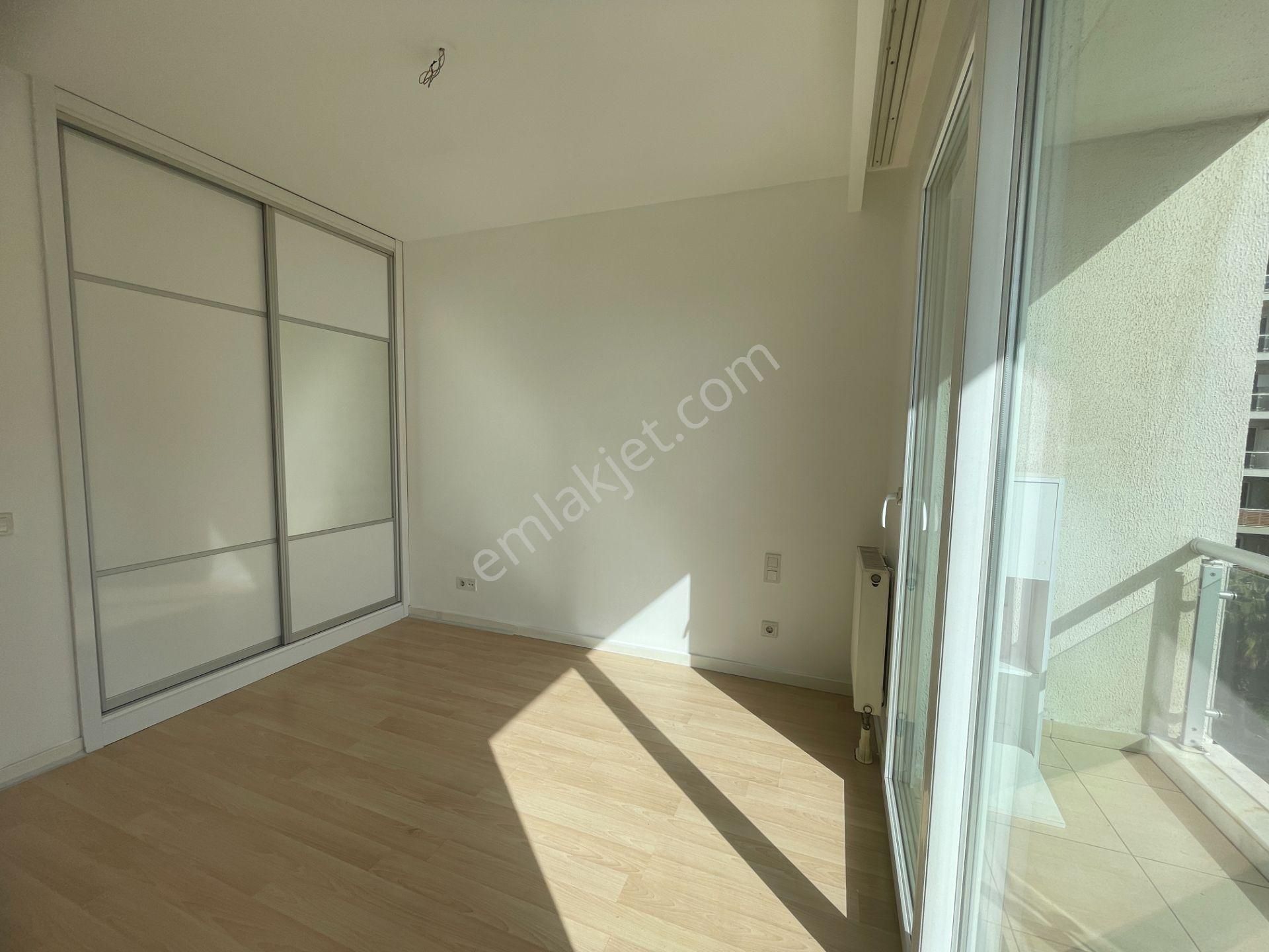 Sahibinden Soyak'tasite İçi Ara Kat Ful Eşyalı 1+1 Kiralık Daire - Görsel 8