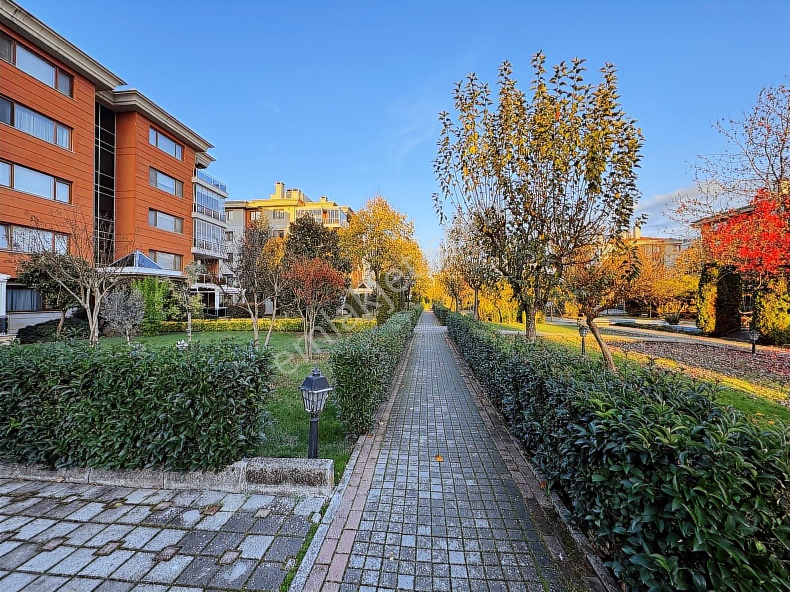 Neveser Konakları Kiralık 90m2 1+1 3.kat Geniş Balkonlu - Görsel 24