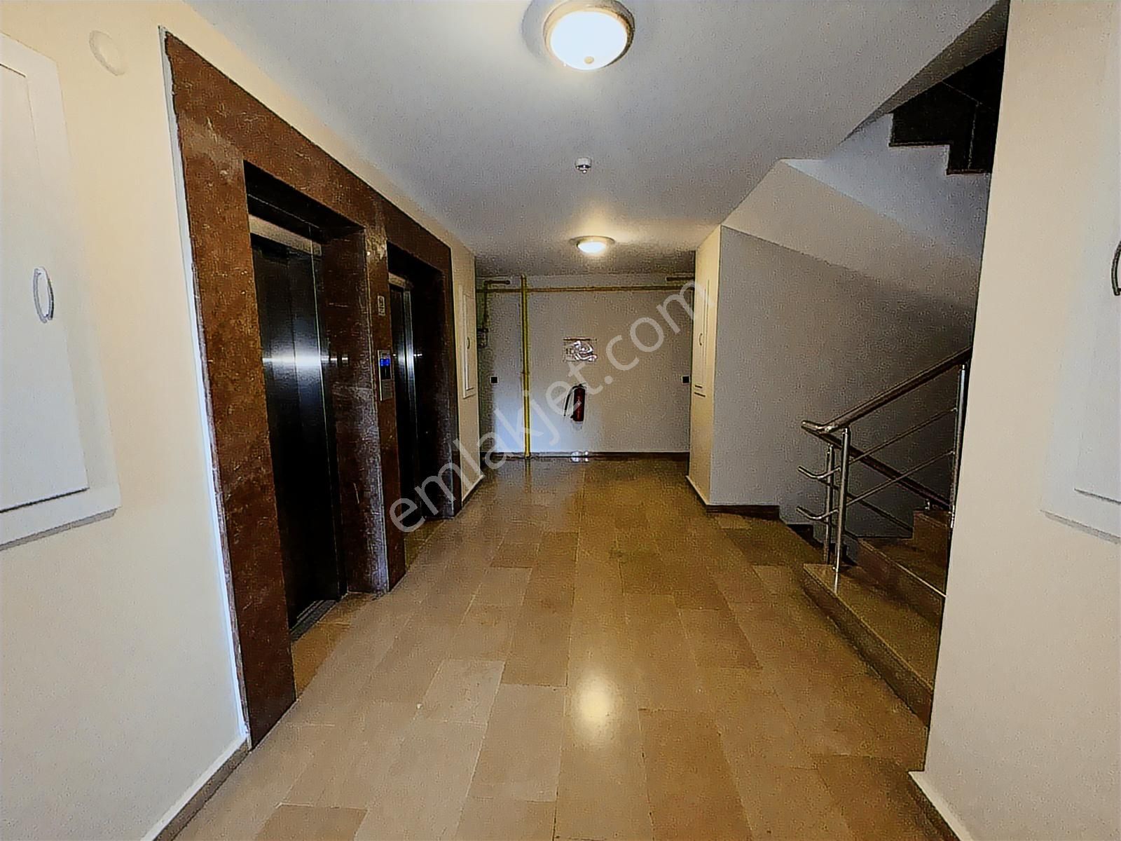 Neveser Konakları Kiralık 90m2 1+1 3.kat Geniş Balkonlu - Görsel 19
