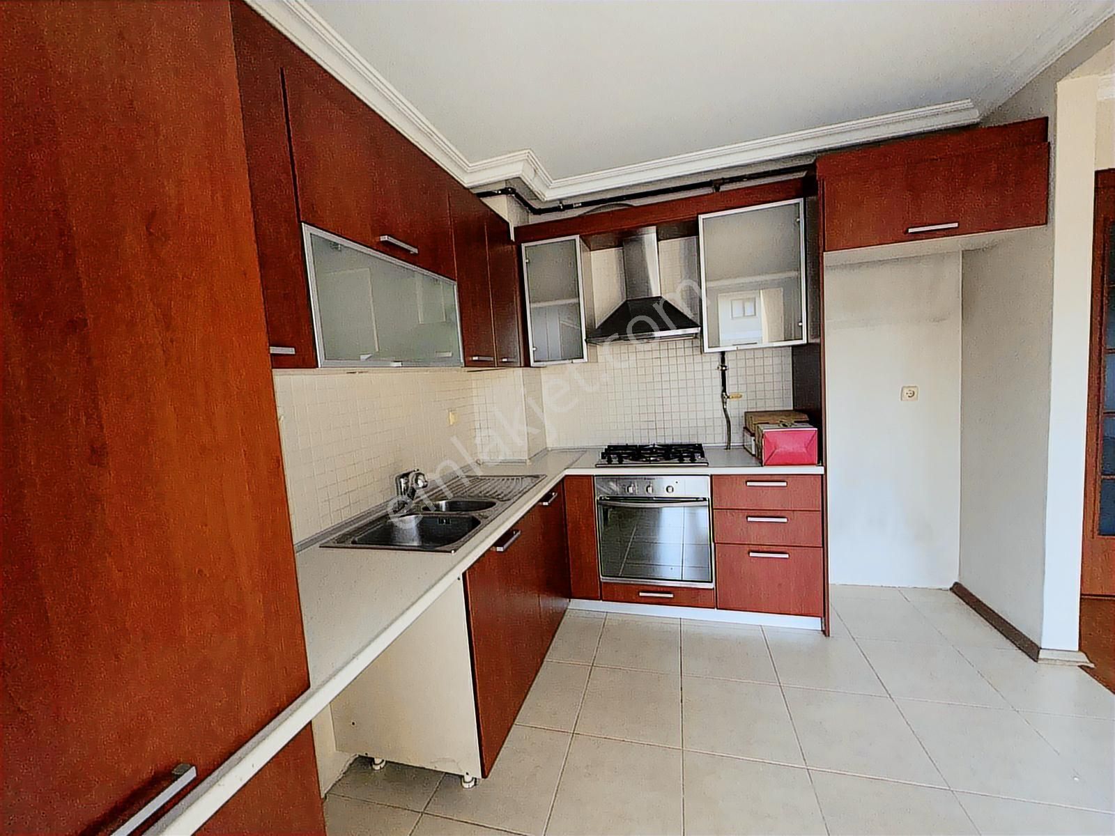 Neveser Konakları Kiralık 90m2 1+1 3.kat Geniş Balkonlu - Görsel 11