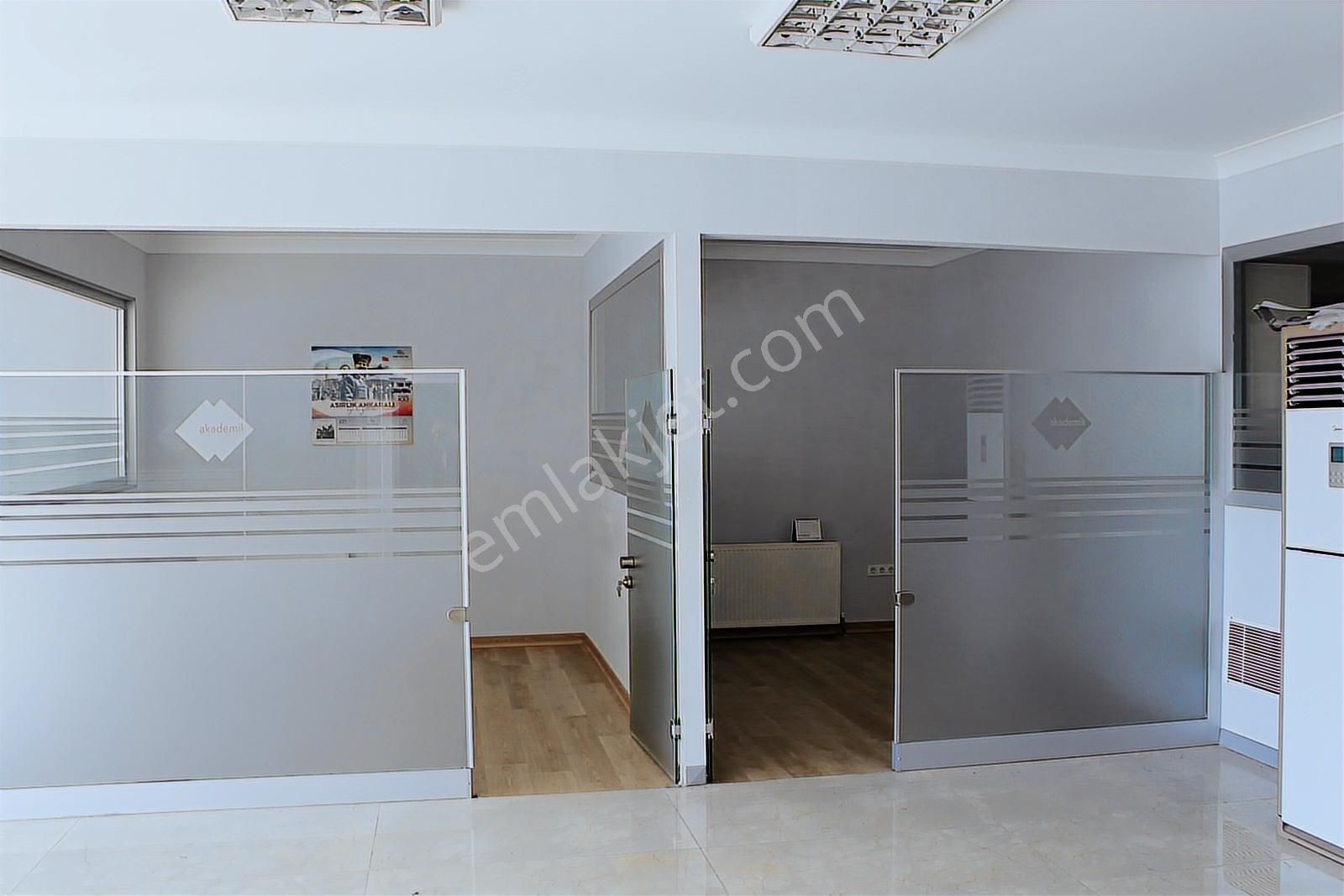 Çayyolu Anchor 'da Yapılı Geniş Ofis - Görsel 18
