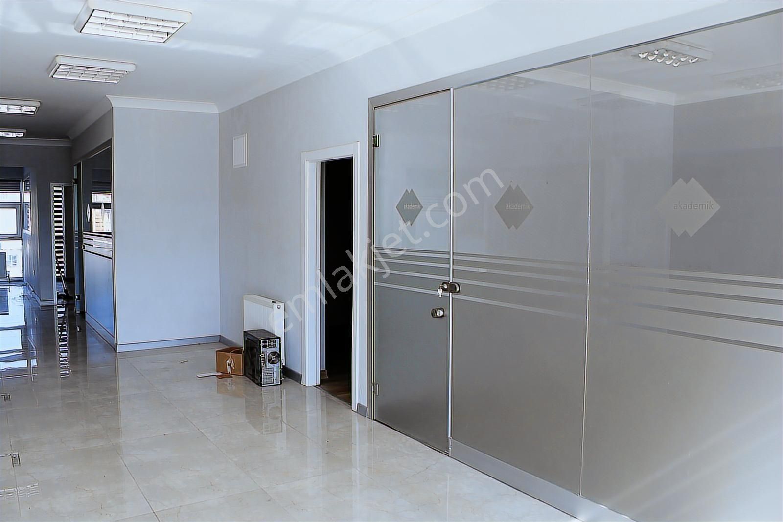 Çayyolu Anchor 'da Yapılı Geniş Ofis - Görsel 19