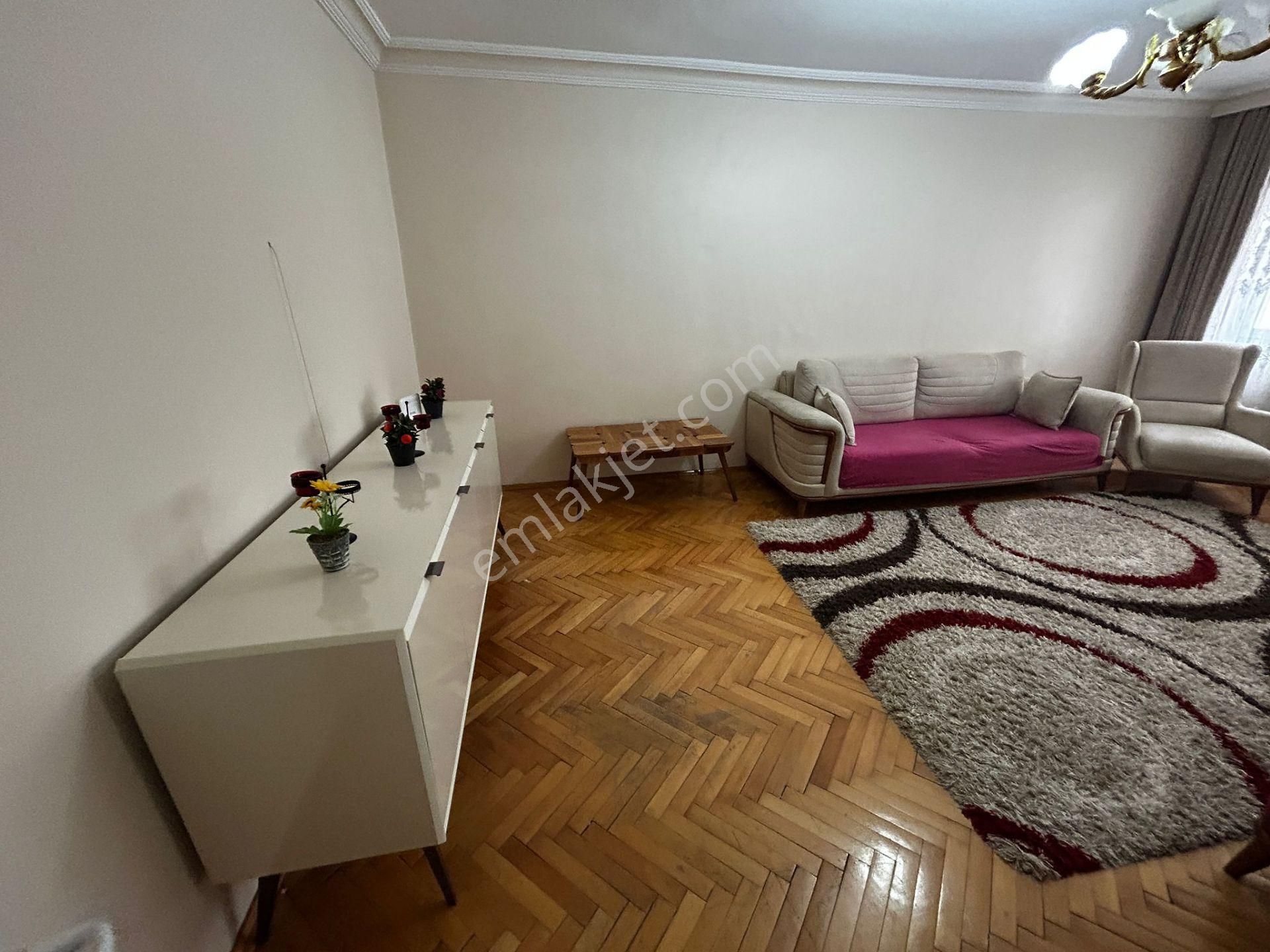 Sincan Selçuklu Mahallesinde 3+1 Full Eşyalı Yapılı Kiralık Daire !! - Görsel 5