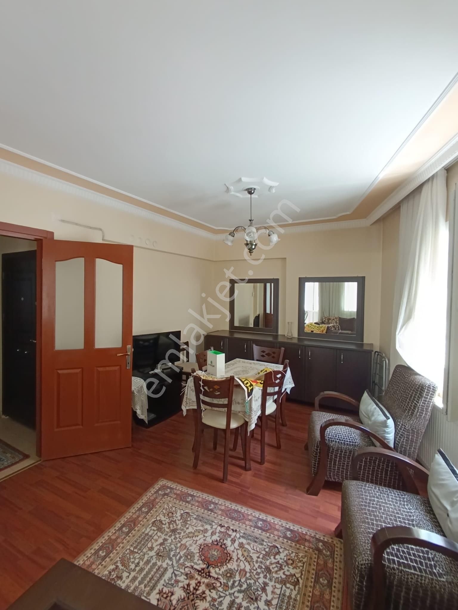 Balçova Eğitim'de Full Eşyalı Ara Kat D.gazlı 2+1 Kiralık Daire! - Görsel 4