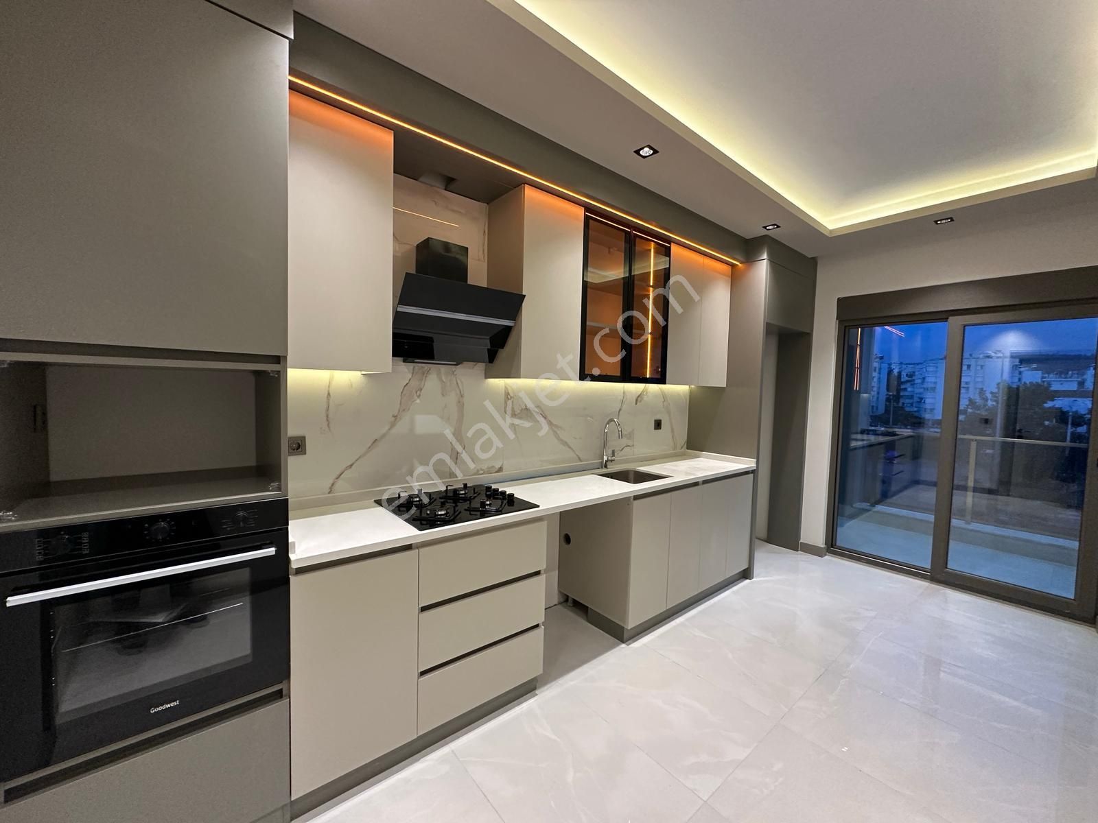 Aydoğmuş Mah. 2+1 Çook Geniş Ebeveyn Banyolu Çift Balkonlu Daire - Görsel 10