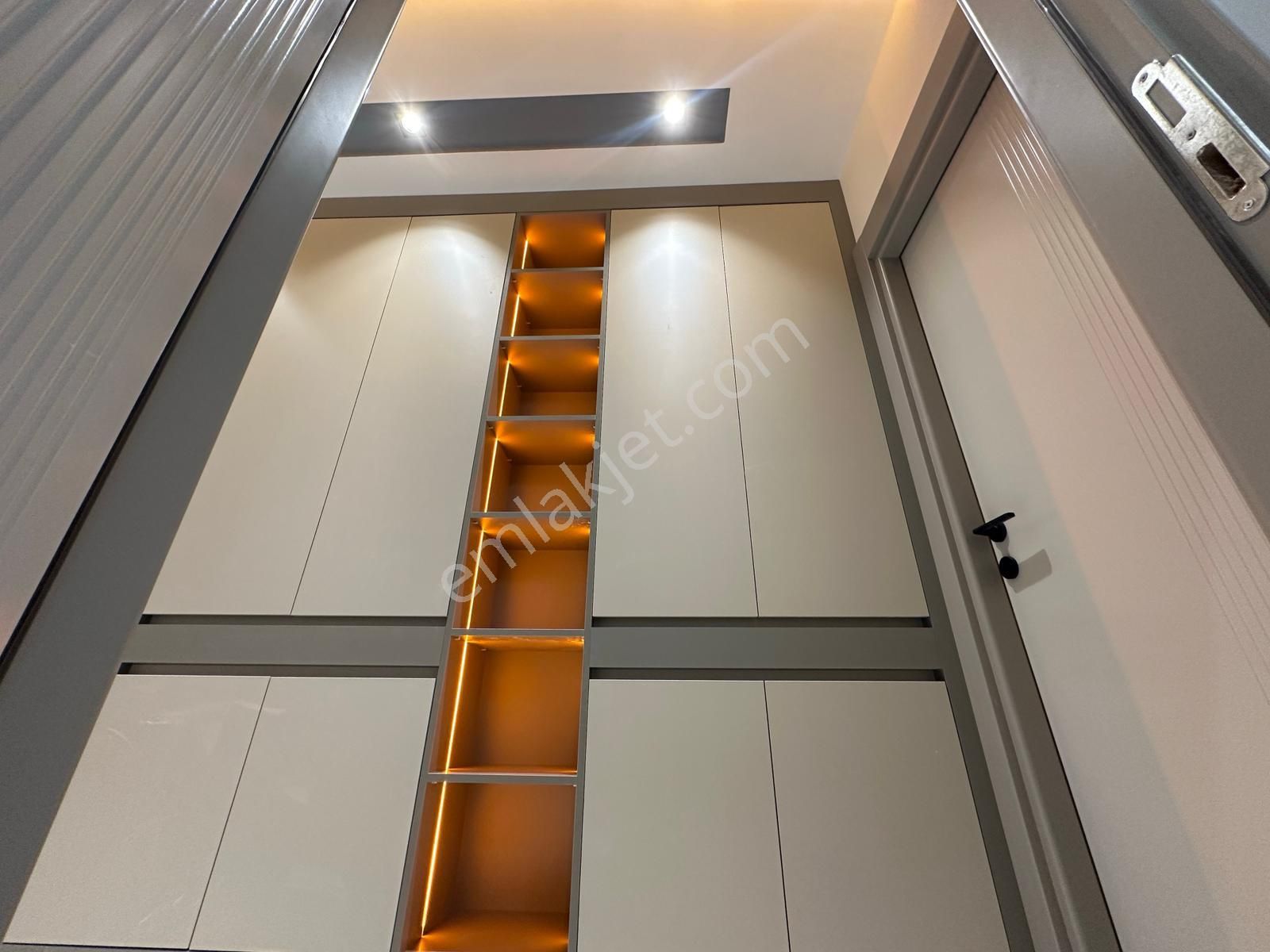 Aydoğmuş Mah. 2+1 Çook Geniş Ebeveyn Banyolu Çift Balkonlu Daire - Görsel 34