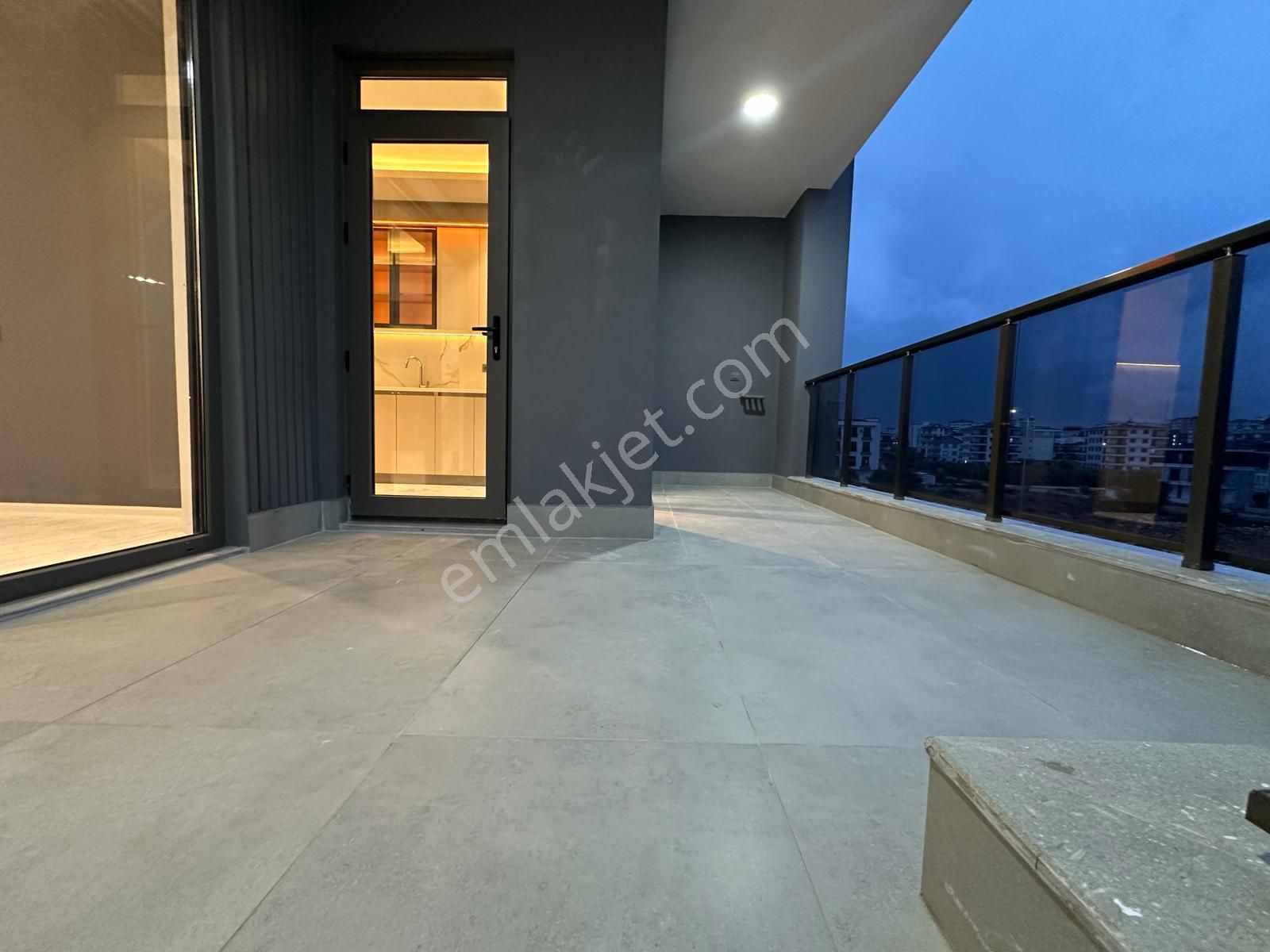 Aydoğmuş Mah. 2+1 Çook Geniş Ebeveyn Banyolu Çift Balkonlu Daire - Görsel 35