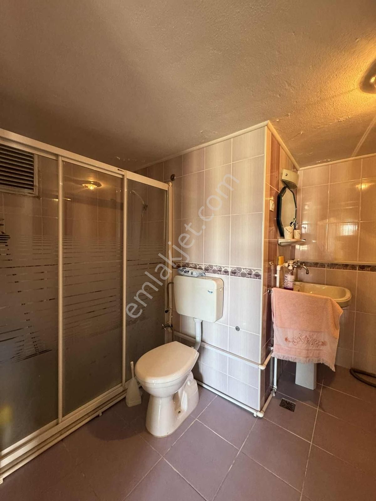 Bürmen'den Hatay Caddesi Üzerinde Asansörlü Köşe Konumlu Daire - Görsel 16