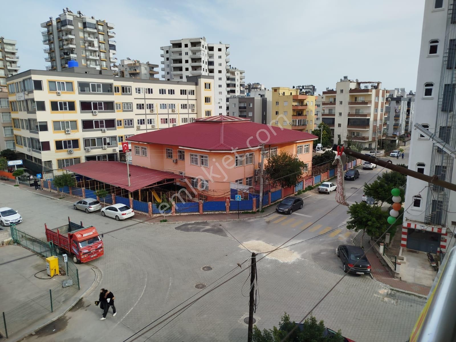 Aşağı Alata'da Satılık 2+1 Daire, 80m², Merkezi Konum - Görsel 18