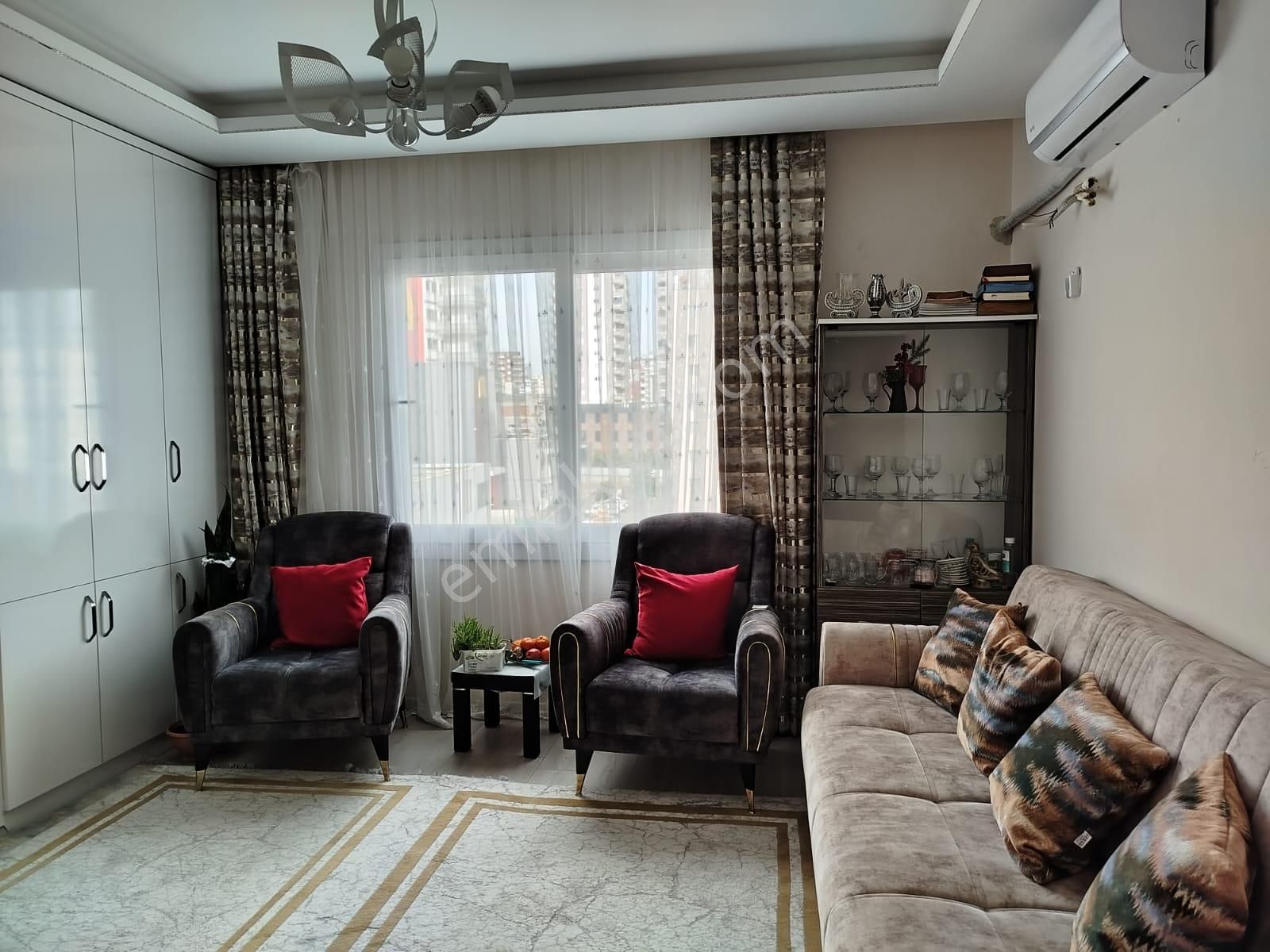 Aşağı Alata'da Satılık 2+1 Daire, 80m², Merkezi Konum - Görsel 8