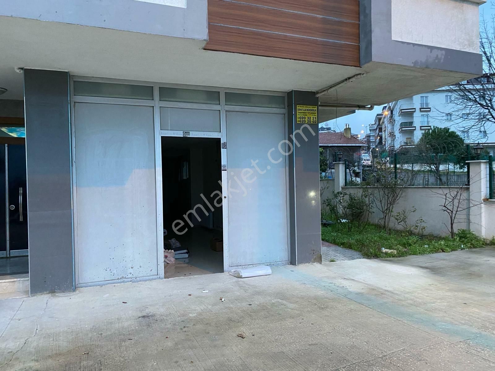 Beylikdüzü Kavaklı Da 60 M2 Dükkan & Mağaza - Görsel 2