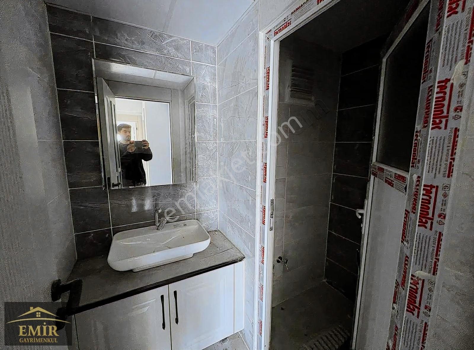 Emir Gayrimenul Belkızda Satılık 3+1 Oturuma Hazır Daire Sunar - Görsel 7