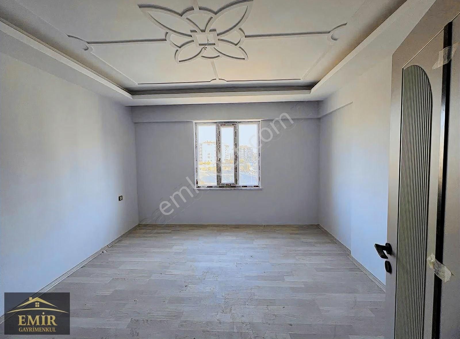 Emir Gayrimenul Belkızda Satılık 3+1 Oturuma Hazır Daire Sunar - Görsel 14