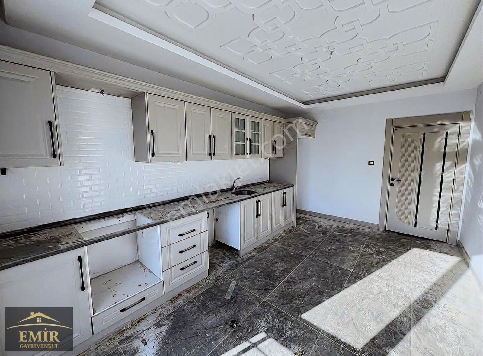 Emir Gayrimenul Belkızda Satılık 3+1 Oturuma Hazır Daire Sunar - Görsel 28
