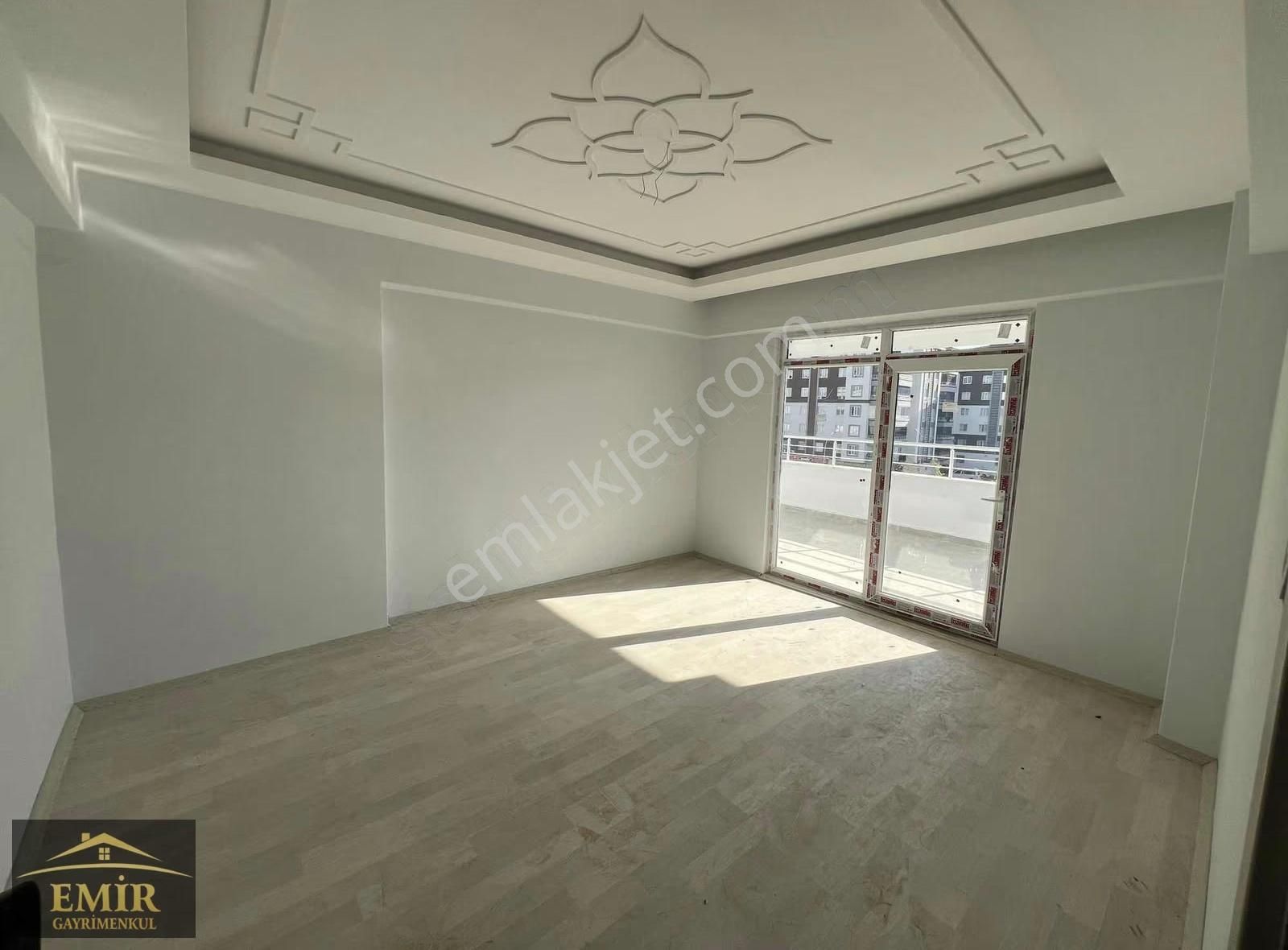 Emir Gayrimenul Belkızda Satılık 3+1 Oturuma Hazır Daire Sunar - Görsel 5
