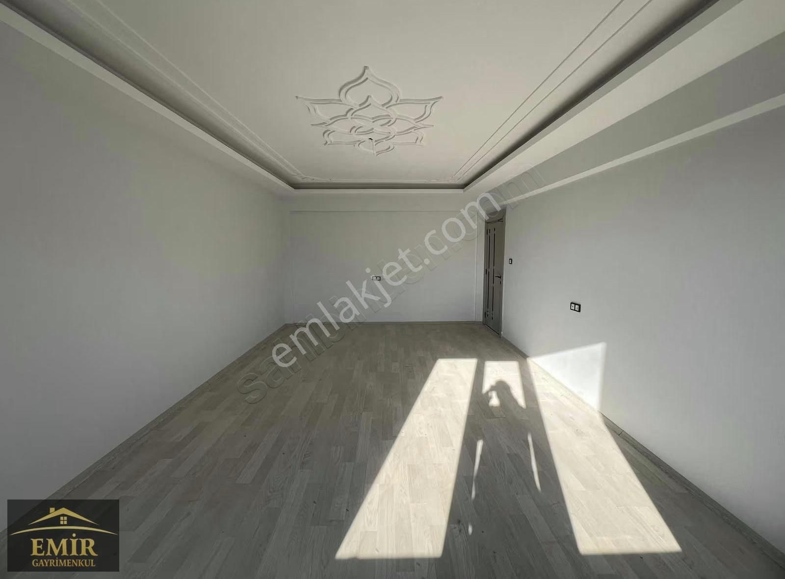 Emir Gayrimenul Belkızda Satılık 3+1 Oturuma Hazır Daire Sunar - Görsel 13