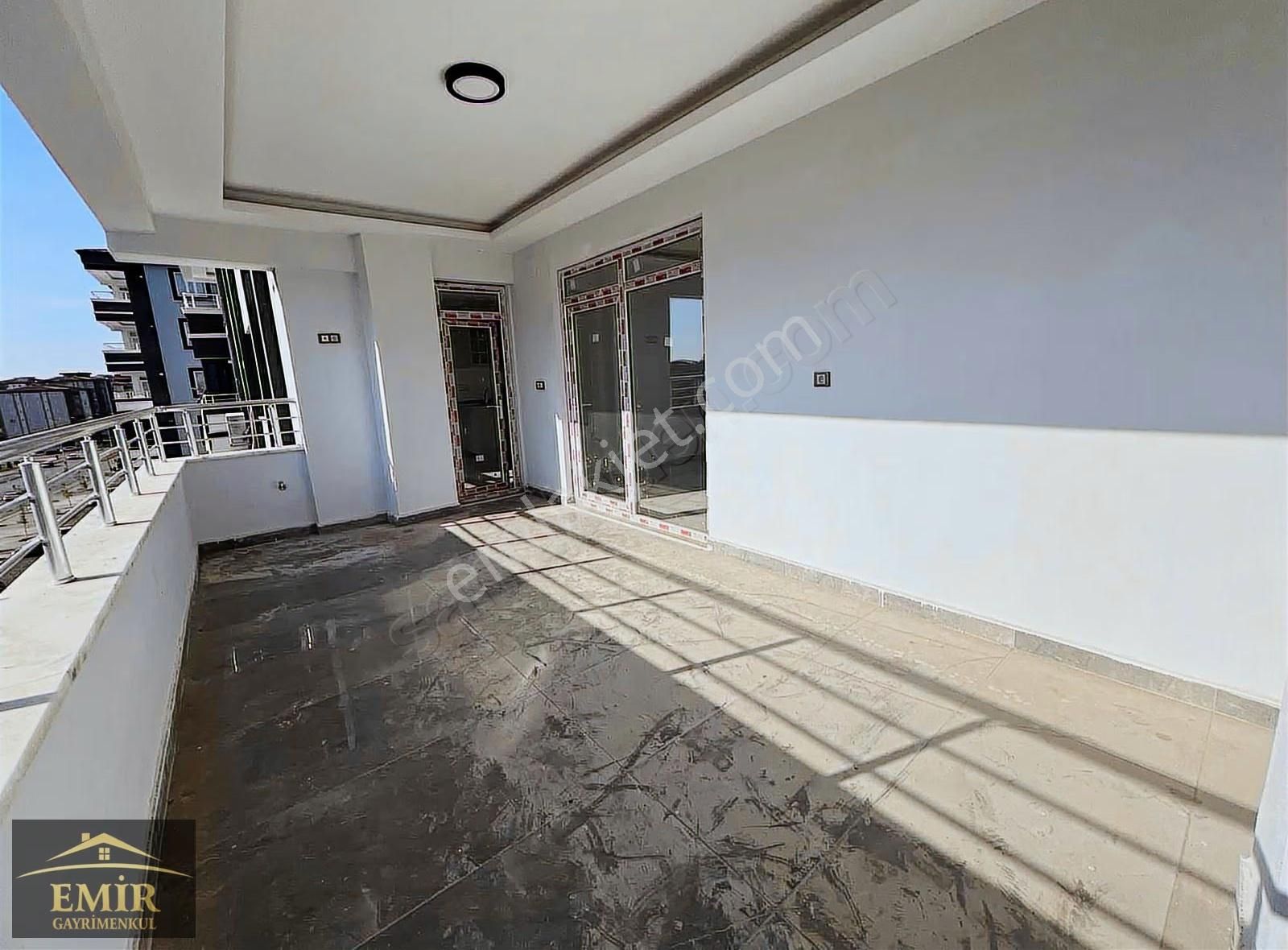 Emir Gayrimenul Belkızda Satılık 3+1 Oturuma Hazır Daire Sunar - Görsel 23