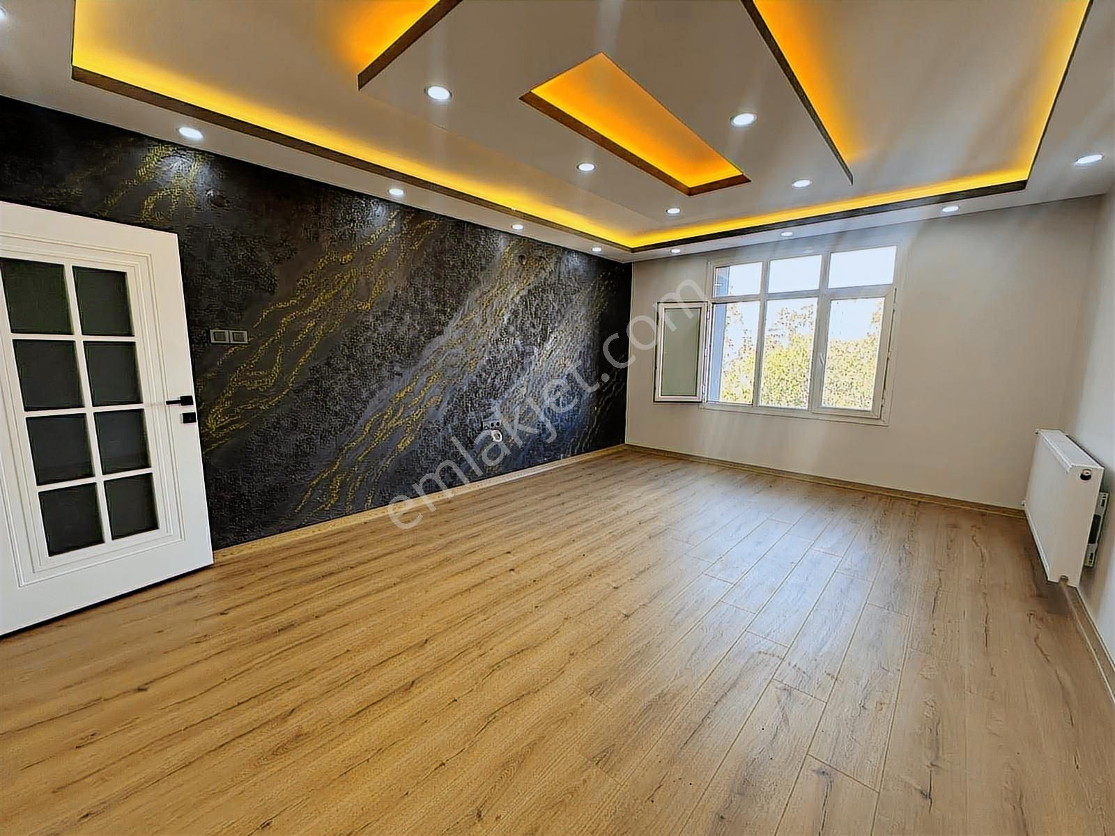 Toros Mah.ikram Dondurma Civarı 3+1 Satılık Daire - Görsel 4