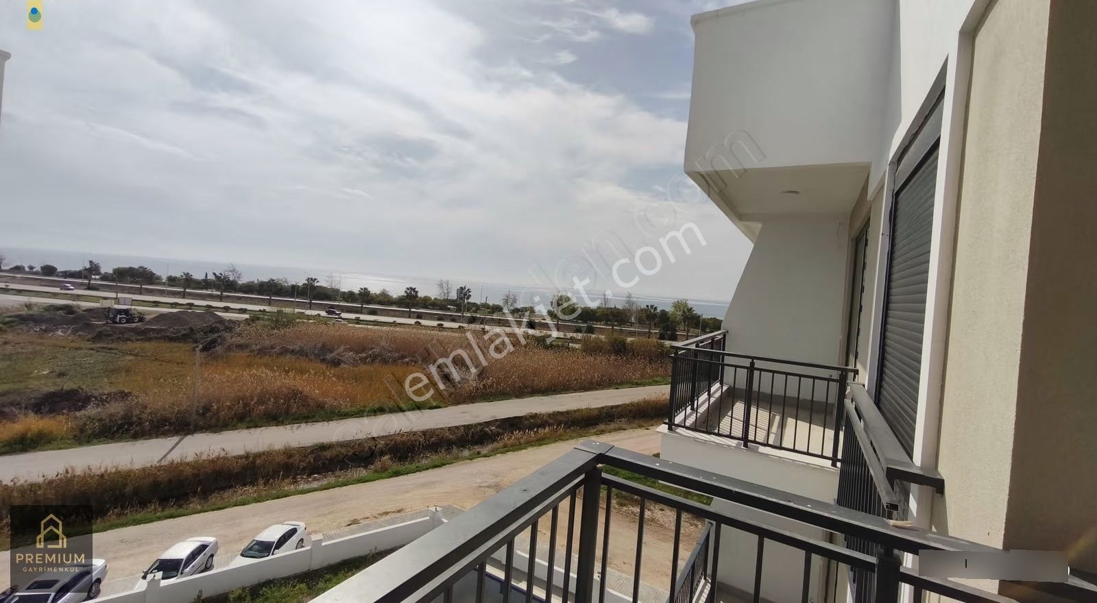 Finike Kum Mahallesi'nde Full Deniz Manzaralı Satılık 1+1 Daire! - Görsel 3