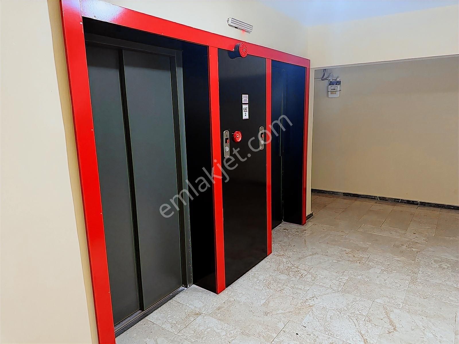 Rıza Acar'dan Çakırlar Mahallesi Yerküre Sit. Ara Kat Asansörlü - Görsel 30