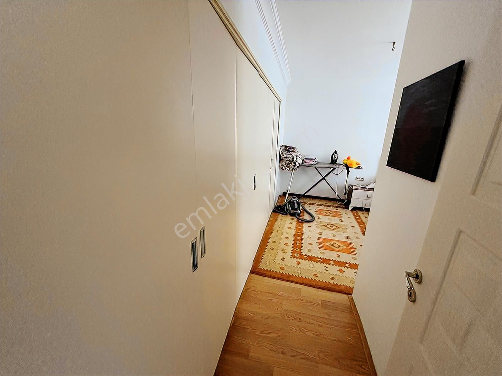 Rıza Acar'dan Çakırlar Mahallesi Yerküre Sit. Ara Kat Asansörlü - Görsel 11