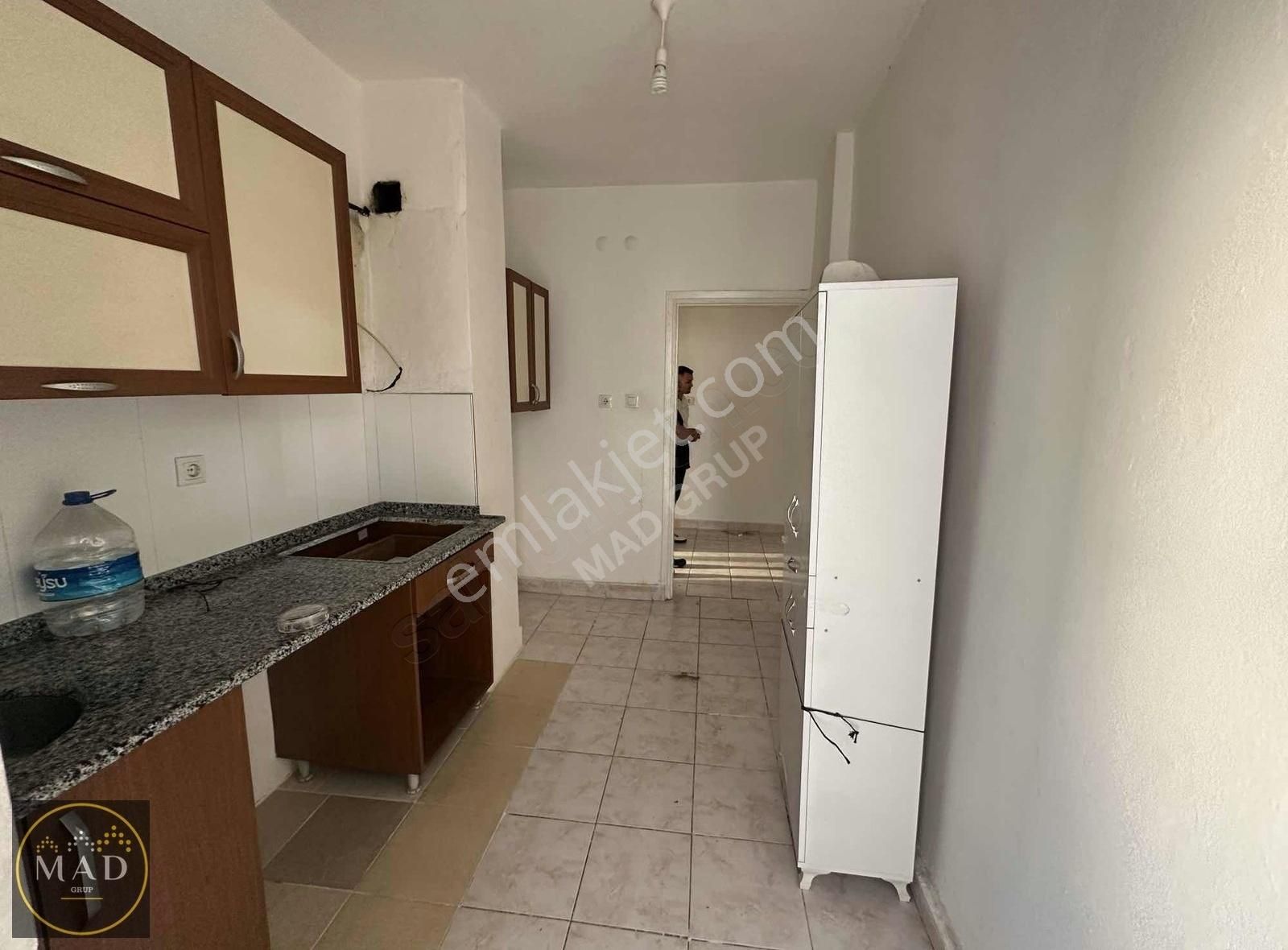 Cadde Üstünde Ayrı Mutfaklı 2+1 Daire - Görsel 27