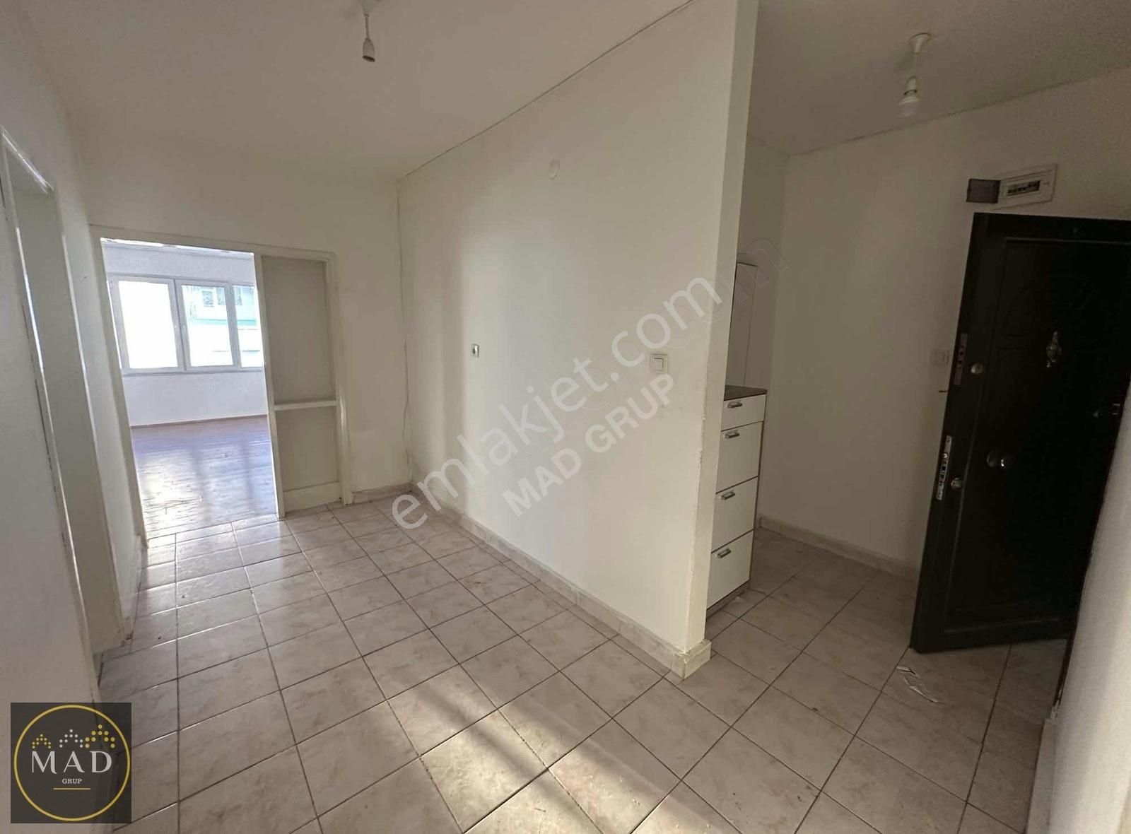 Cadde Üstünde Ayrı Mutfaklı 2+1 Daire - Görsel 31