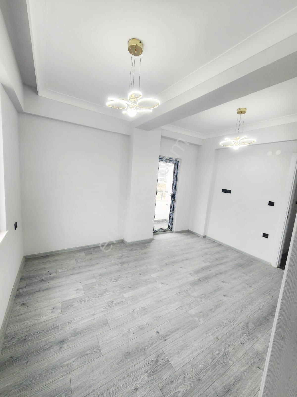 Samsun İlkadım Tepecik Mahallesinde 2+1 Satılık Daire - Görsel 9