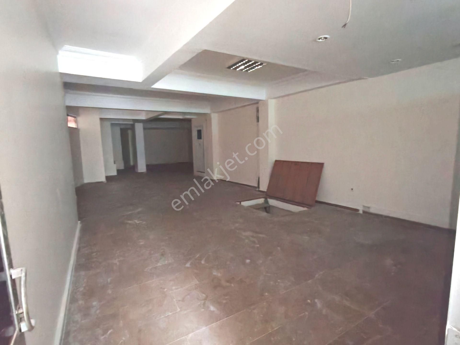 Eyüp Rami Y.mh. Havuzbaşı 200 M2 , 2 Katlı , Depolu , Merkezi Konumda Dükkan, Ofis ,işyeri - Görsel 7