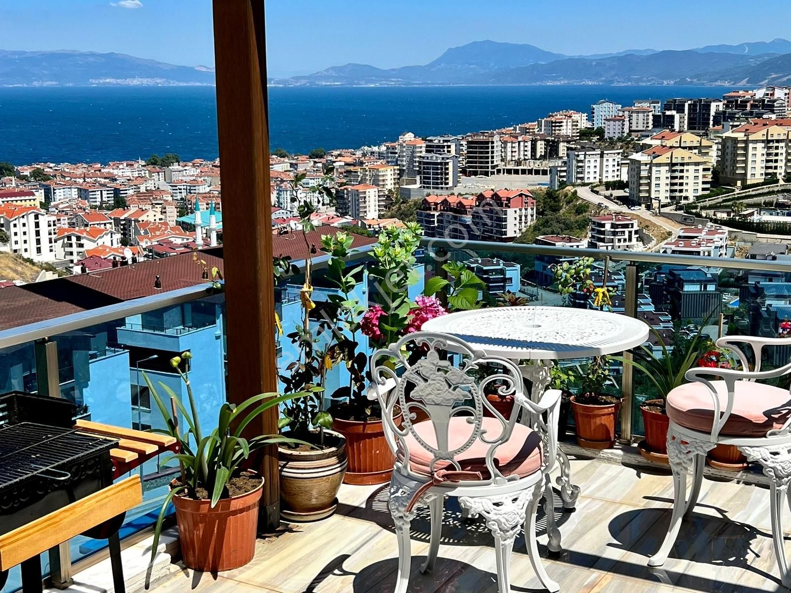 Mudanya Nirvana Parkta Deniz Manzaralı Kiralık 4+2 Dubleks Daire - Görsel 7