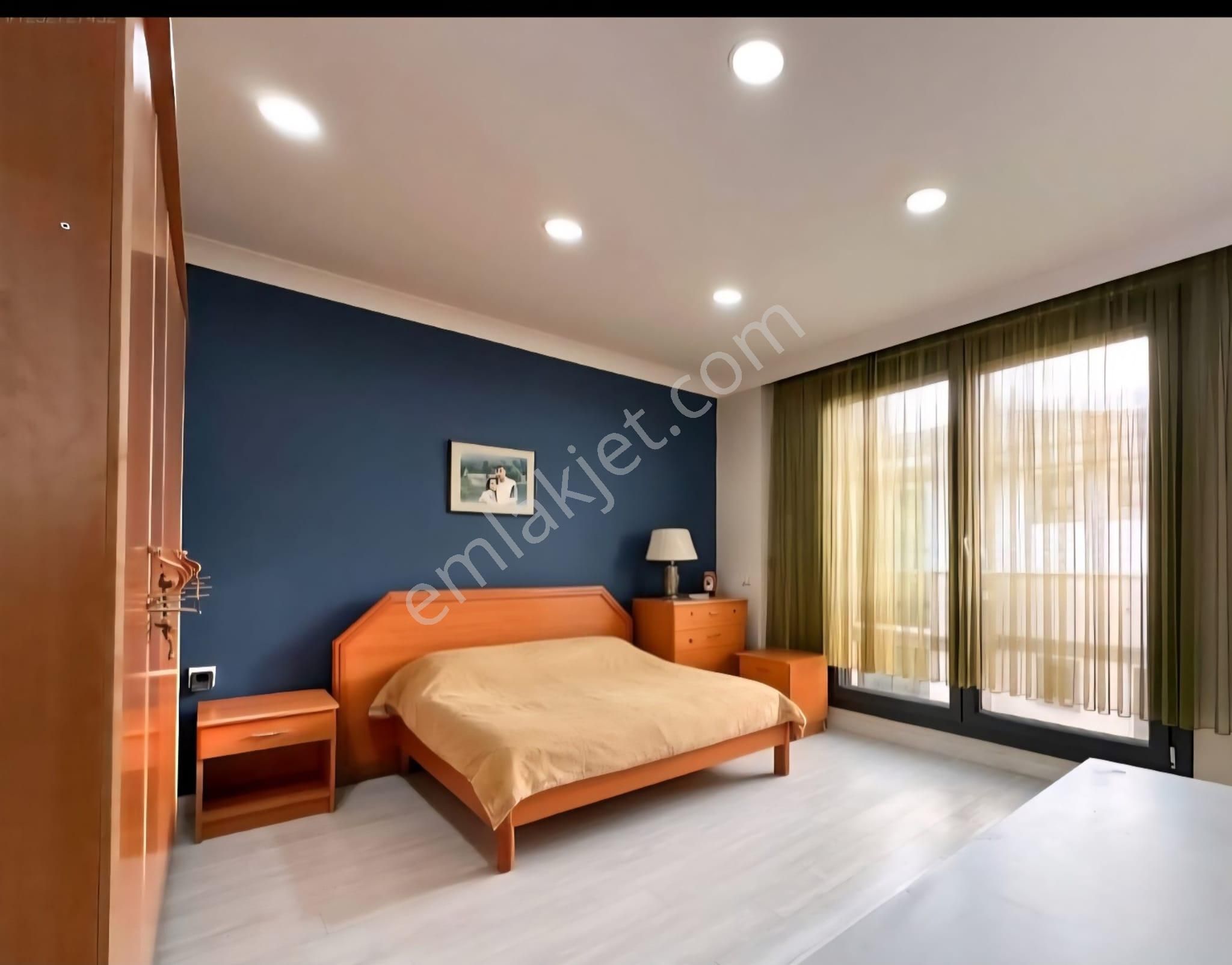 Kostak Gayrimenkul'den Tek Yetkili Geniş Arsa Paylı Tam Müstakil 6+1 Havuzlu Villa - Görsel 12