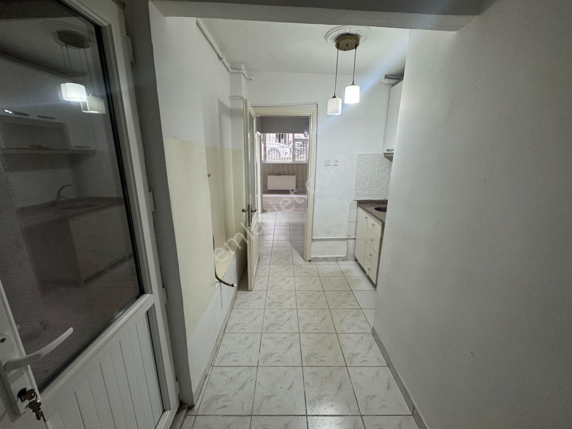 Turyap' Tan Çapa Tıp Fakültesi Arkasında Temiz Kiralık Daire - Görsel 22