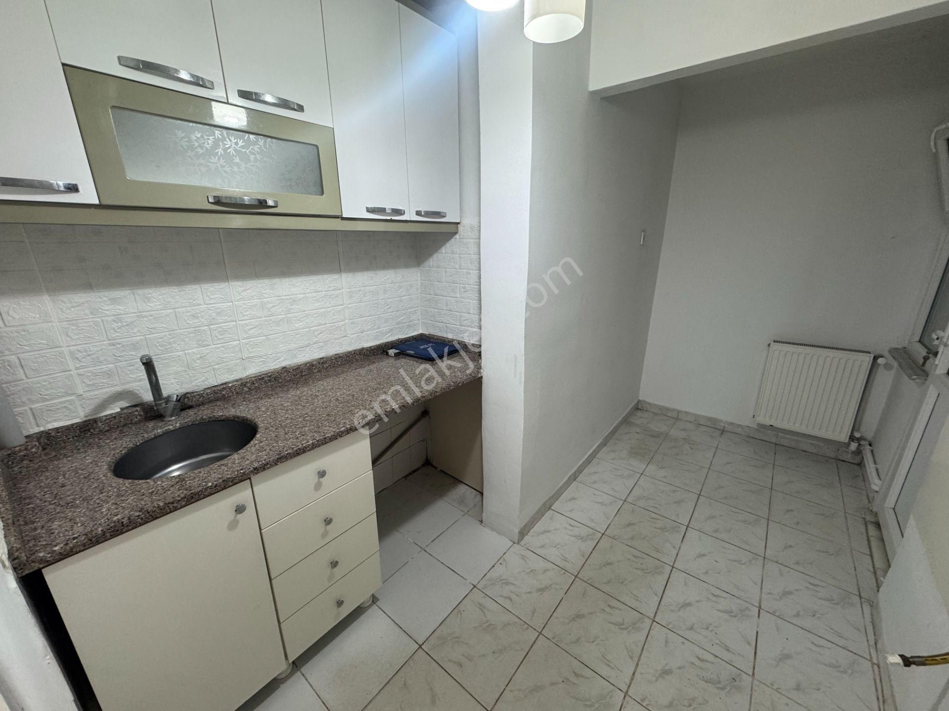 Turyap' Tan Çapa Tıp Fakültesi Arkasında Temiz Kiralık Daire - Görsel 8