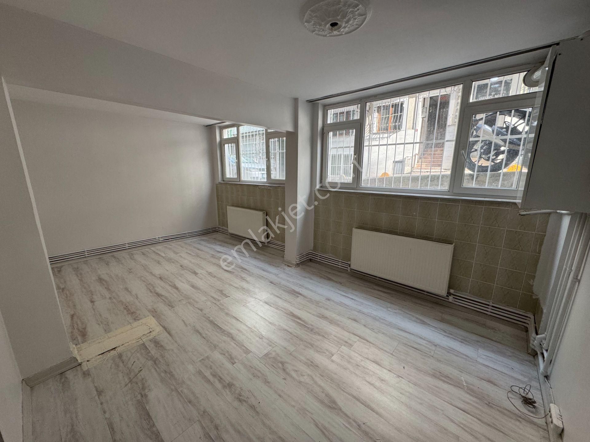 Turyap' Tan Çapa Tıp Fakültesi Arkasında Temiz Kiralık Daire - Görsel 3