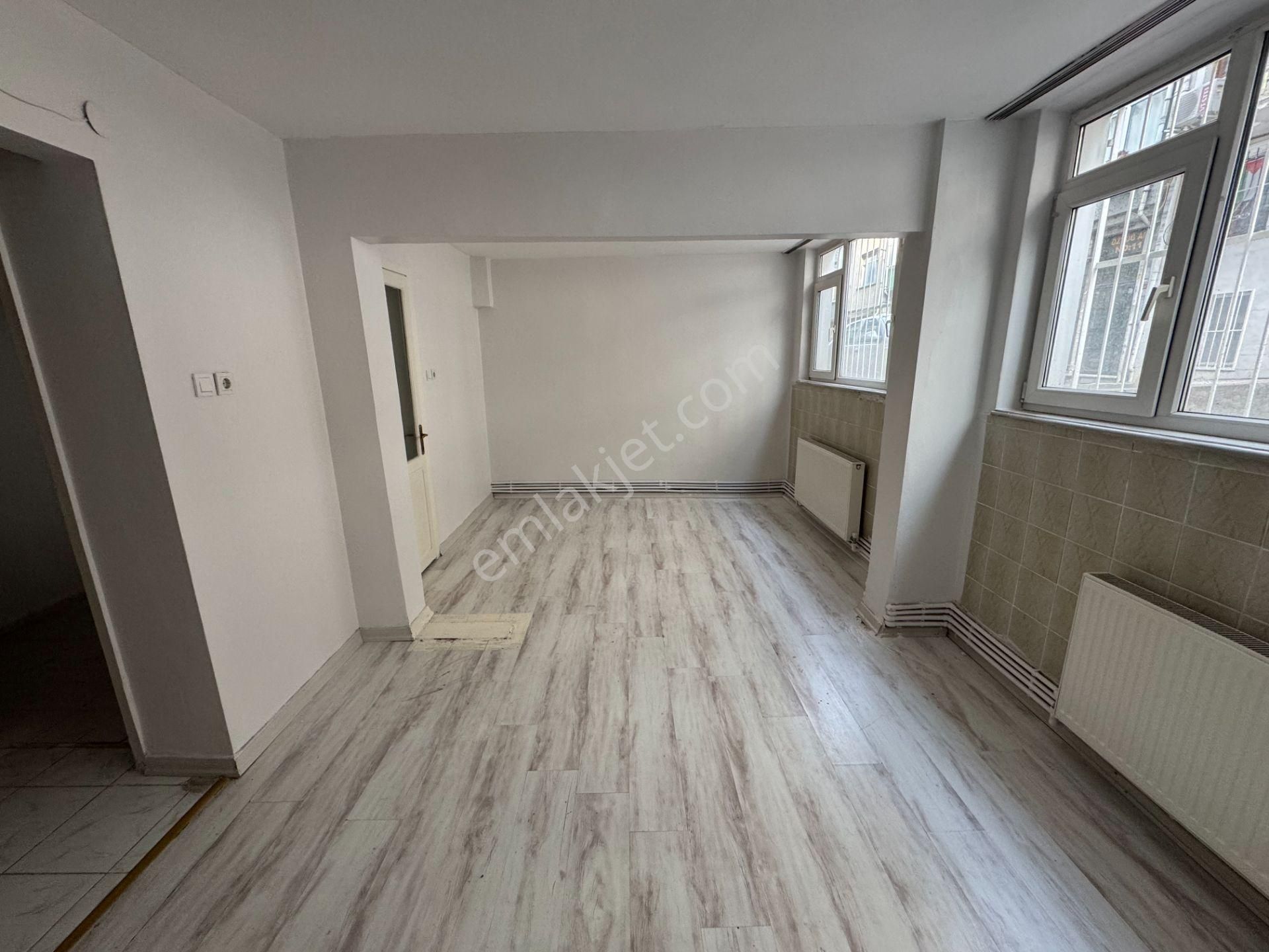 Turyap' Tan Çapa Tıp Fakültesi Arkasında Temiz Kiralık Daire - Görsel 16