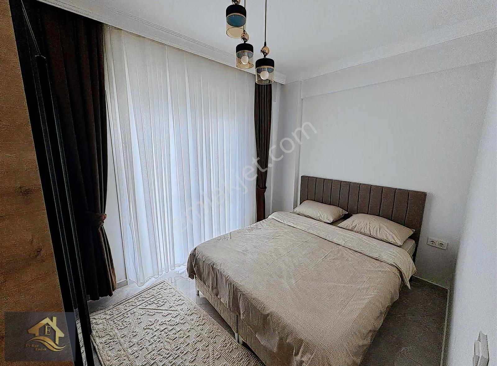 Kuşadası'nda Havuzlu Full Sıfır Eşyalı Satılık 1+1 Bahçeli Daire - Görsel 20