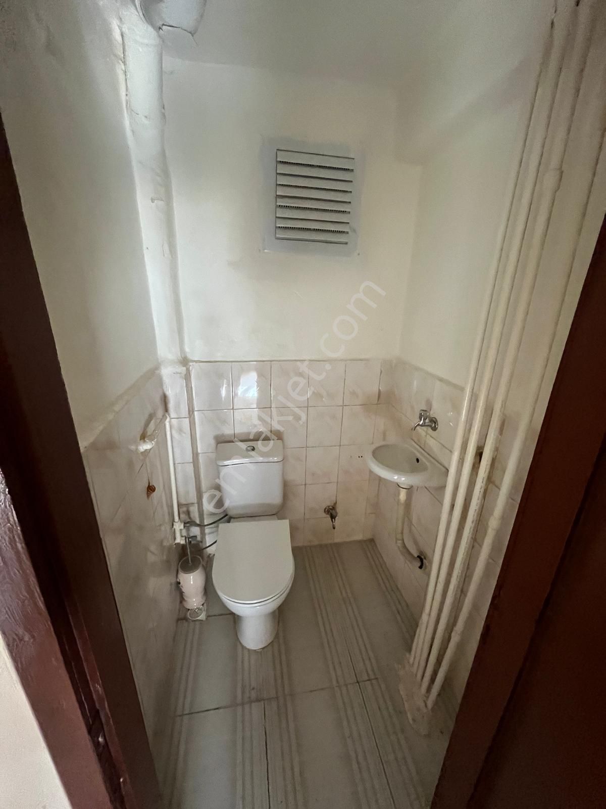 Örnek Mah Sami Ulus Hast Arkası 3+1 Temiz Kiralık Daire - Görsel 12