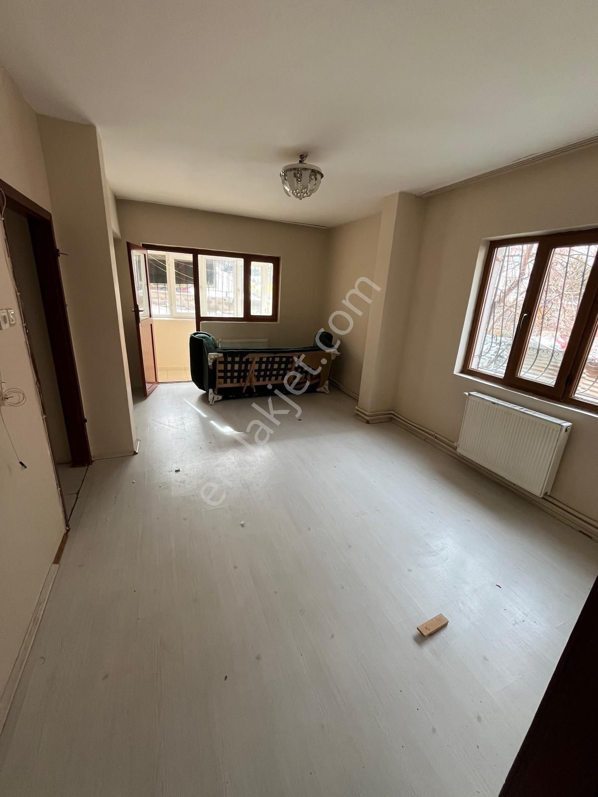 Örnek Mah Sami Ulus Hast Arkası 3+1 Temiz Kiralık Daire - Görsel 18